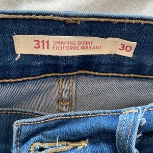 Levi Jeans 311 shaping skinny